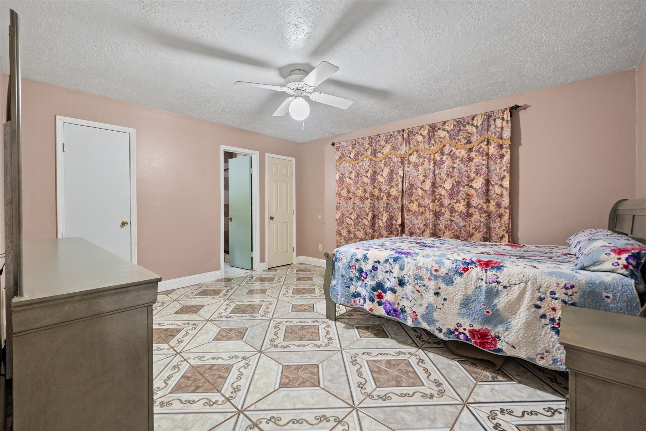 11226 Langdon Lane Houston, TX 77072 - Photo 16 of 25