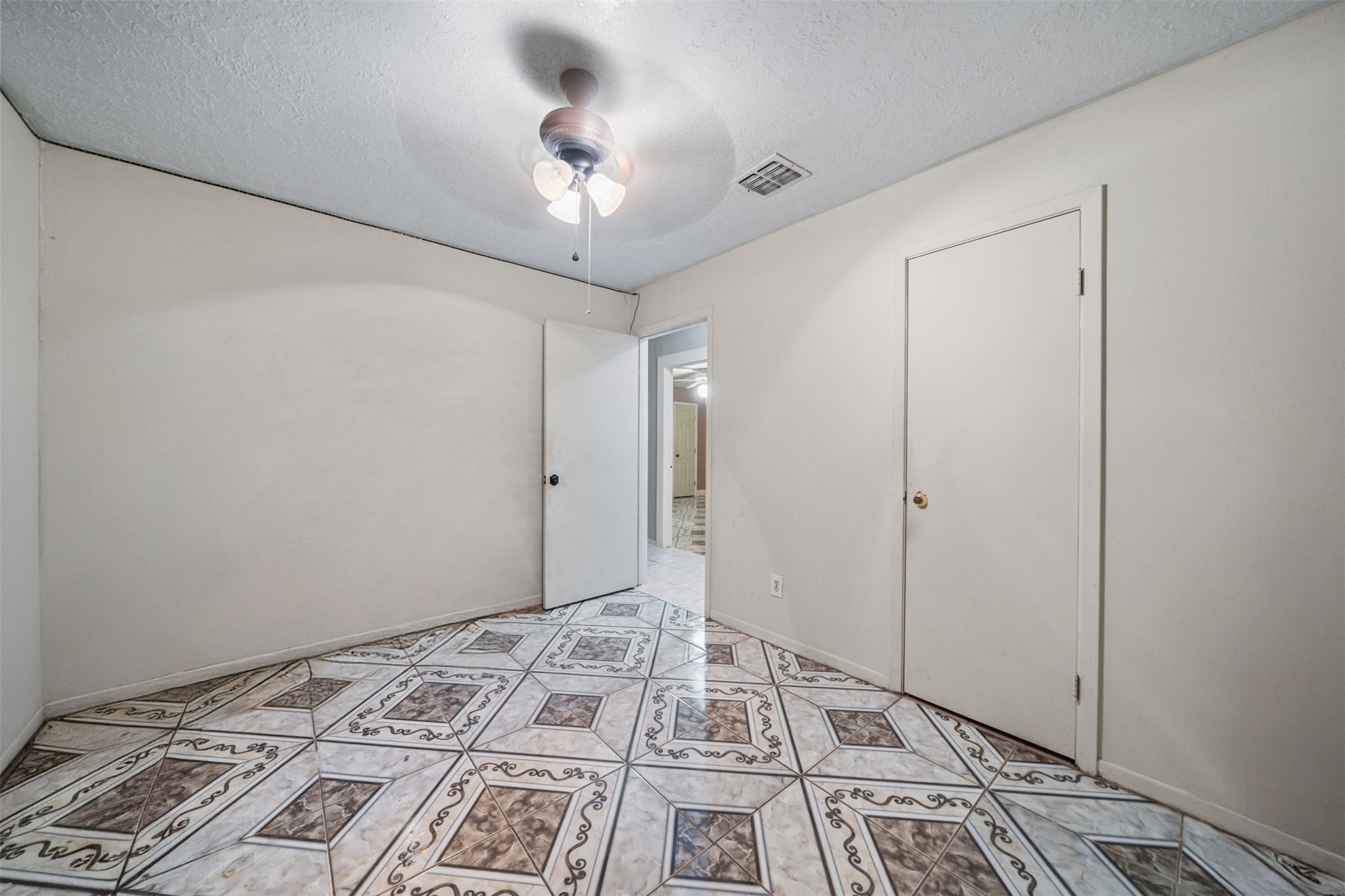 11226 Langdon Lane Houston, TX 77072 - Photo 20 of 25