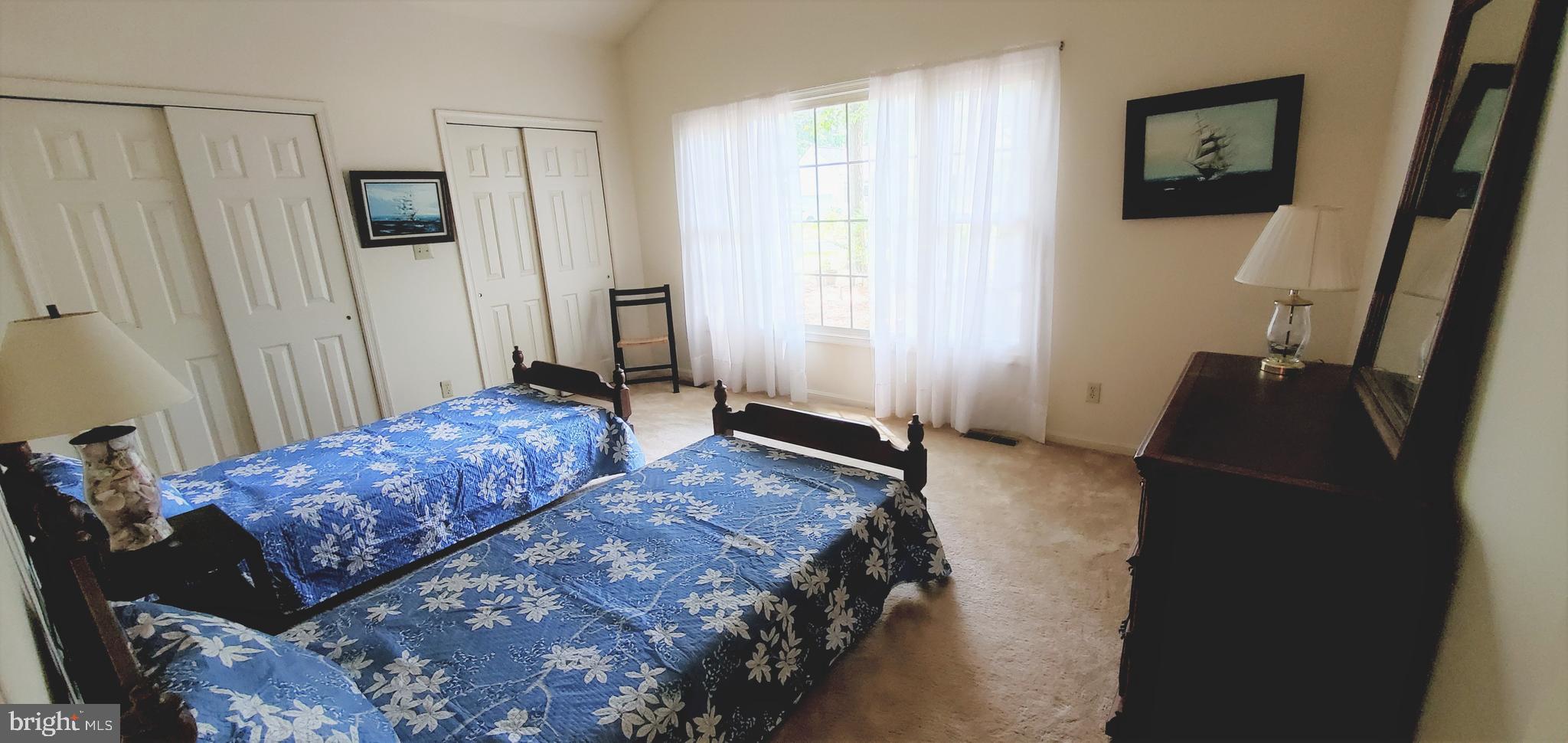 12 Gloucester Road Berlin, MD 21811 - Photo 17 of 29 Front Bedroom