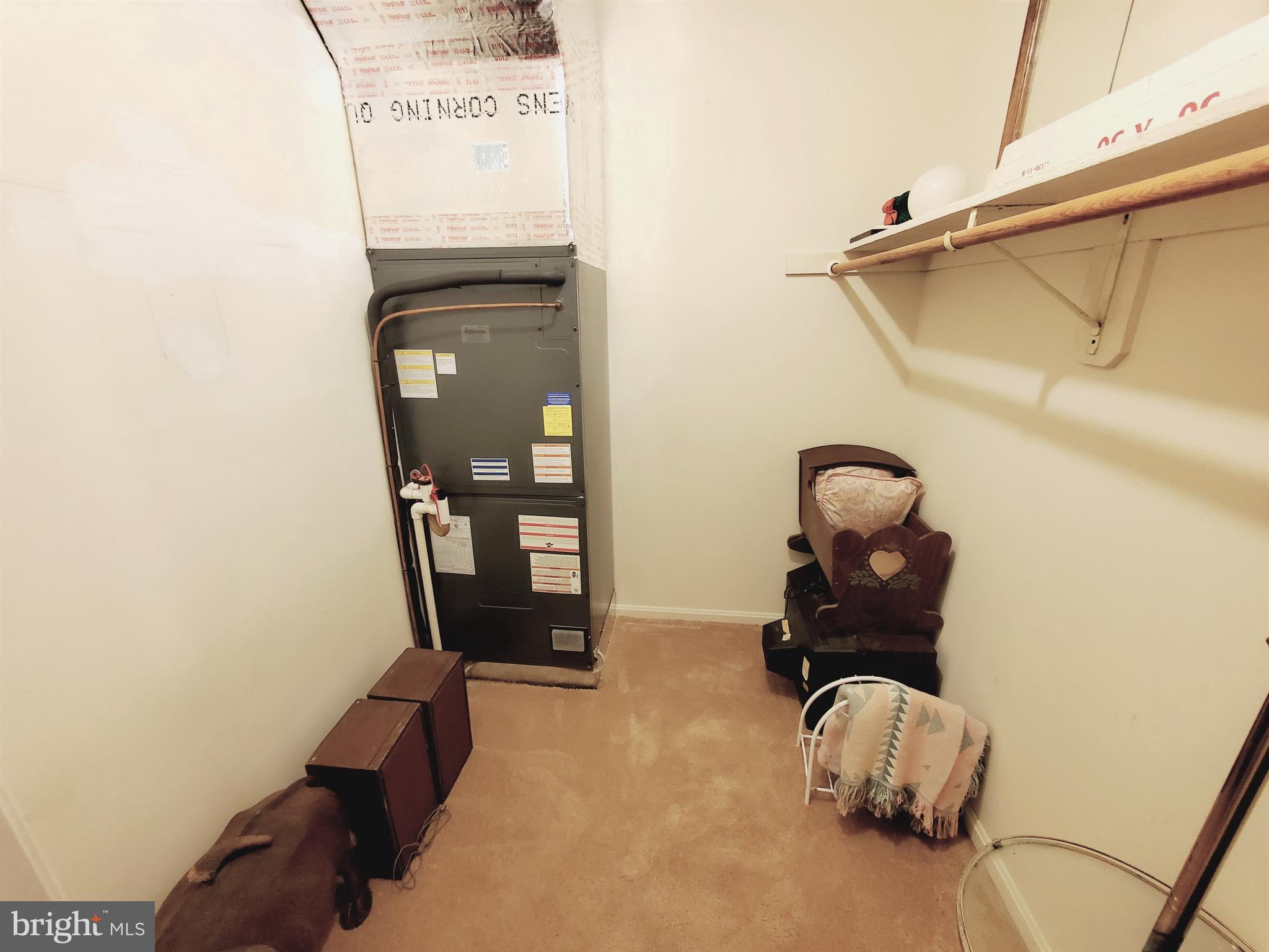 12 Gloucester Road Berlin, MD 21811 - Photo 22 of 29 Primary Walk-in Closet