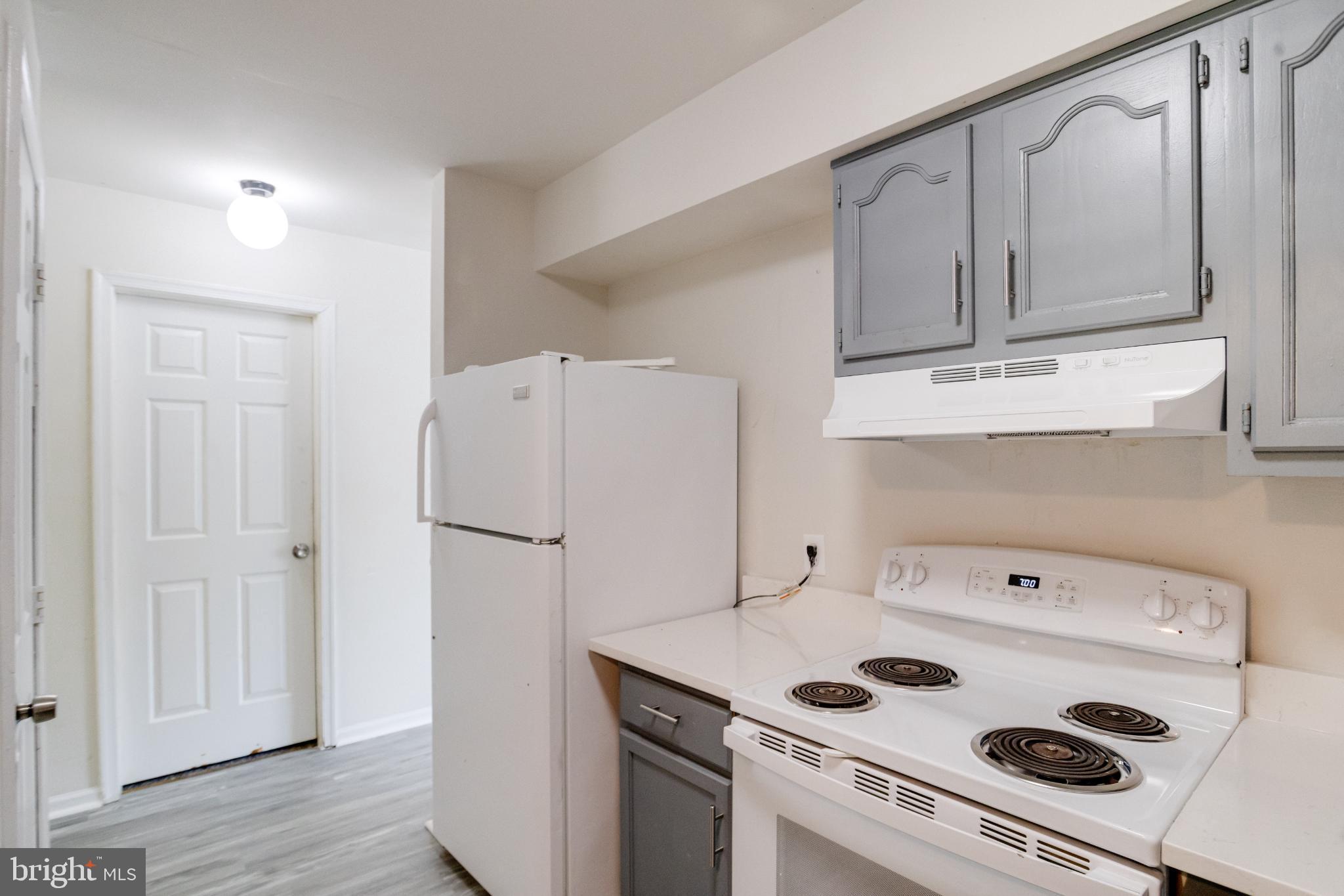 182 East Village Road Elkton, MD 21921 - Photo 9 of 42 Modern kitchen with sleek appliances.