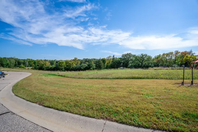 $59,000 | 104 Meadow Lane, New London, MN 56273