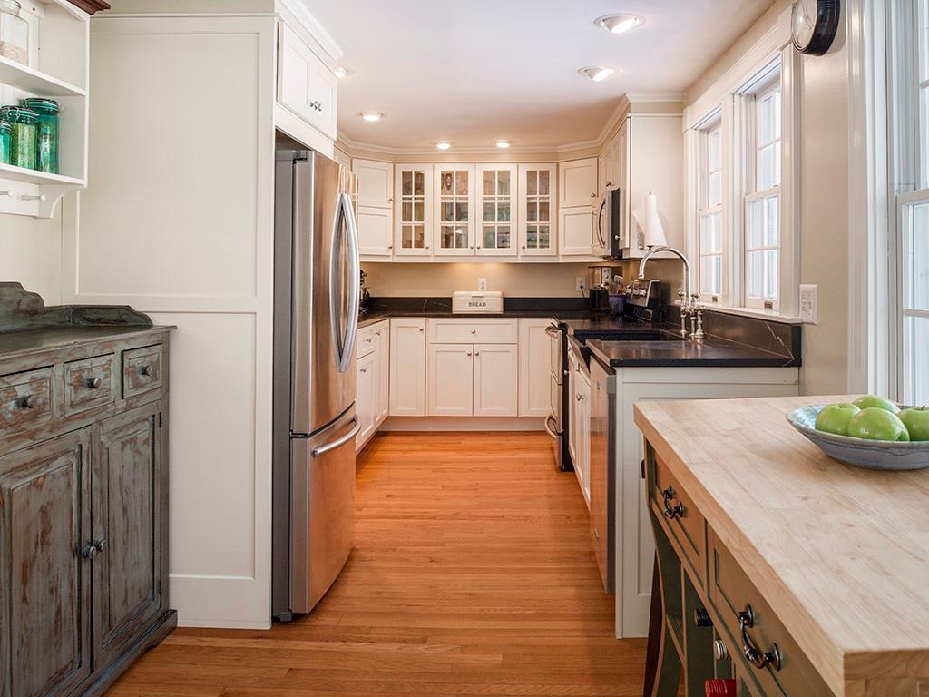 292 Hillside Road Brunswick, ME 04011 - Photo 7 of 35 Brand new kitchen with soapstone...