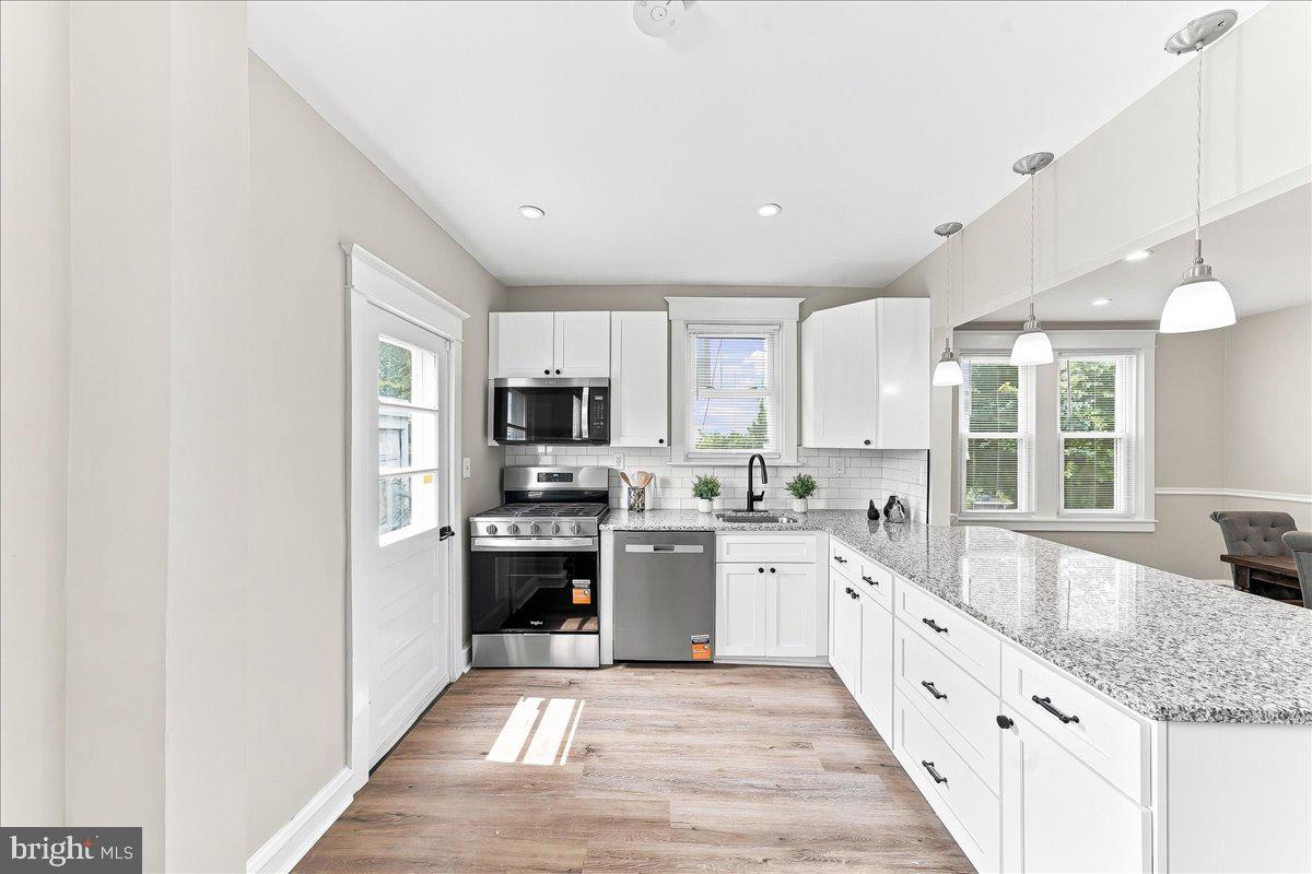 4040 Ellendale Road Drexel Hill, PA 19026 - Photo 13 of 41 Kitchen