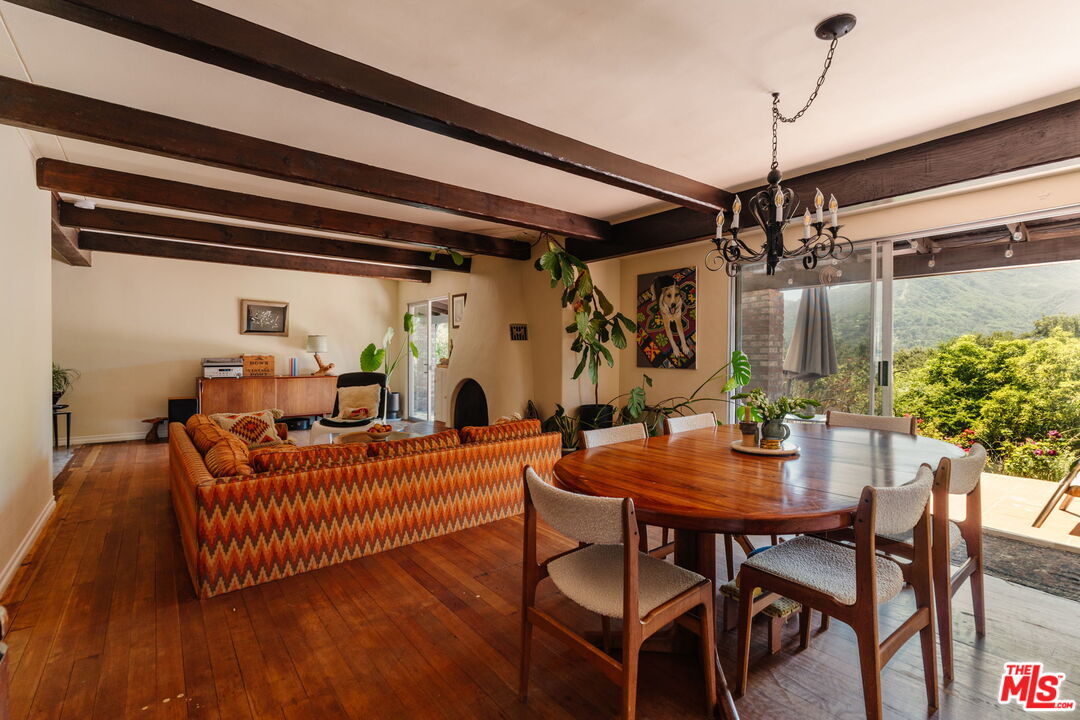 21302 Entrada Road Topanga, CA 90290 - Photo 12 of 74