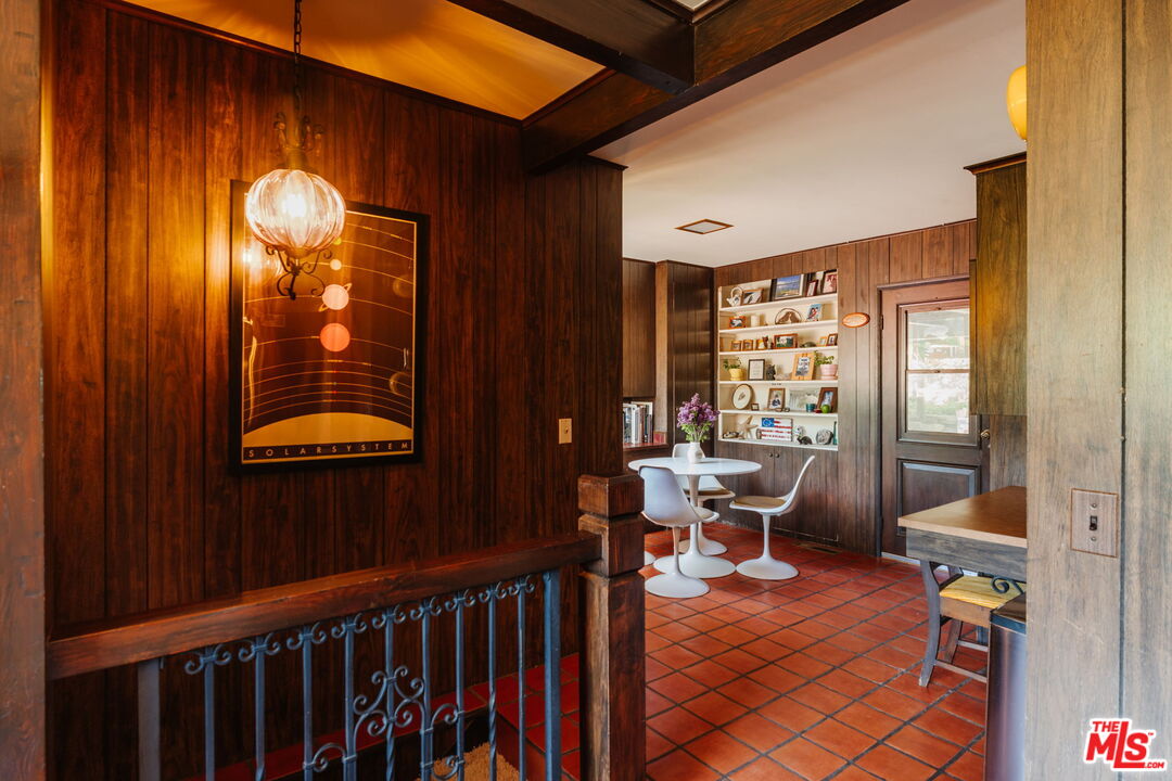 21302 Entrada Road Topanga, CA 90290 - Photo 19 of 74