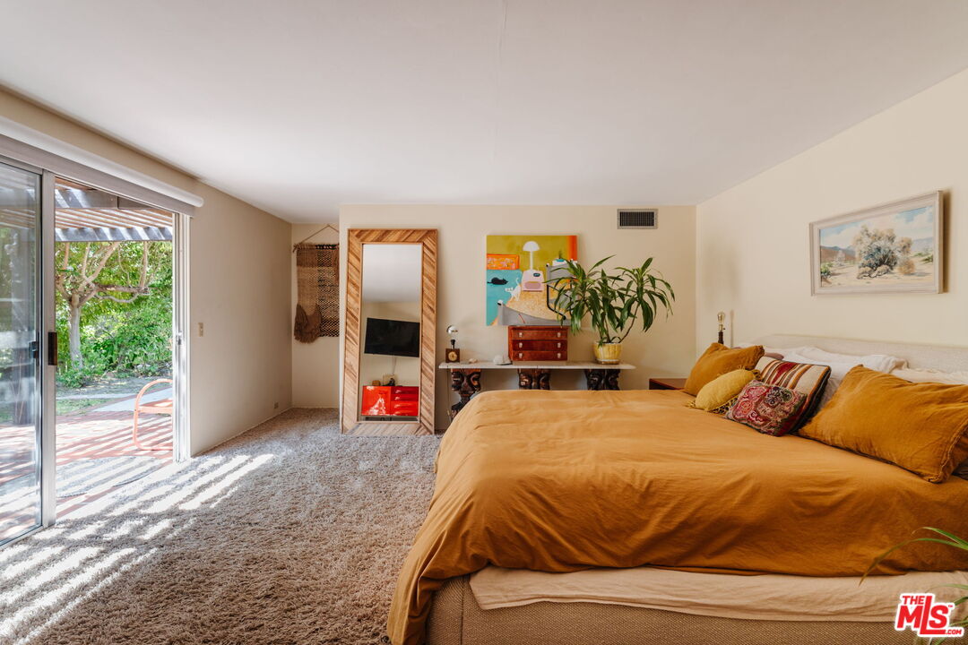 21302 Entrada Road Topanga, CA 90290 - Photo 25 of 74