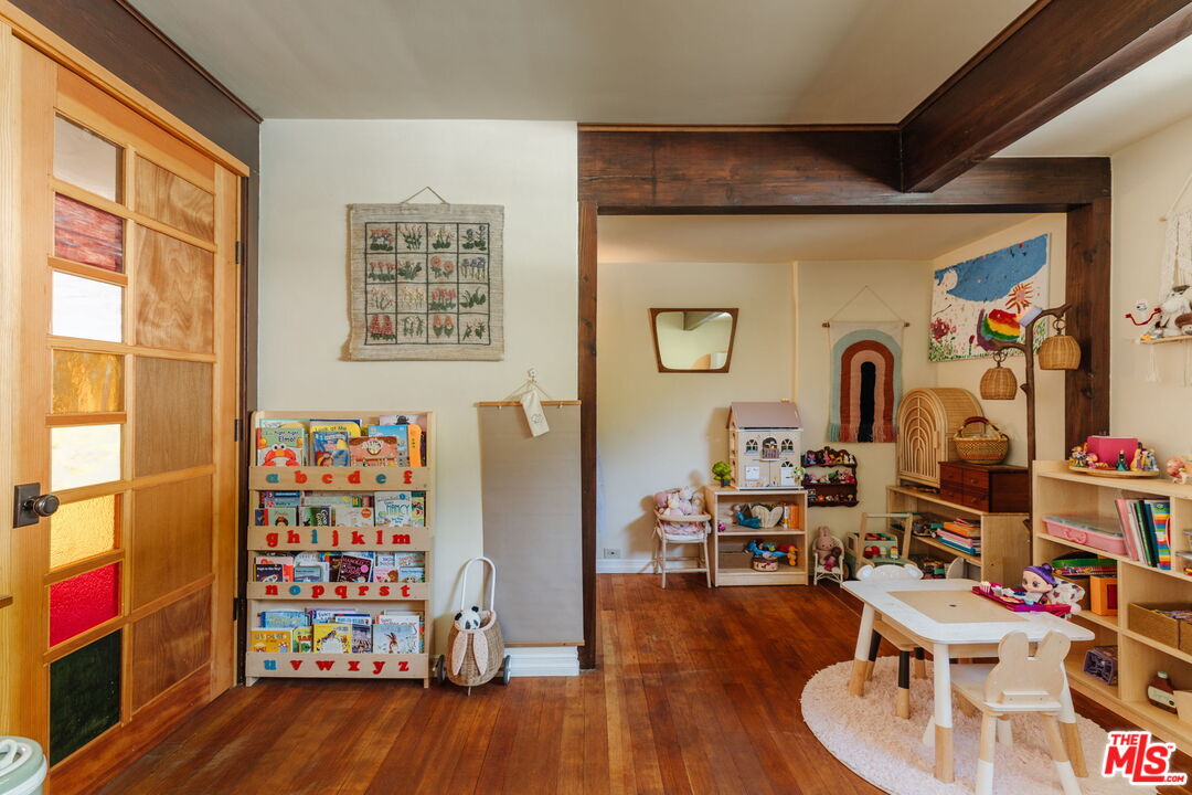 21302 Entrada Road Topanga, CA 90290 - Photo 40 of 74