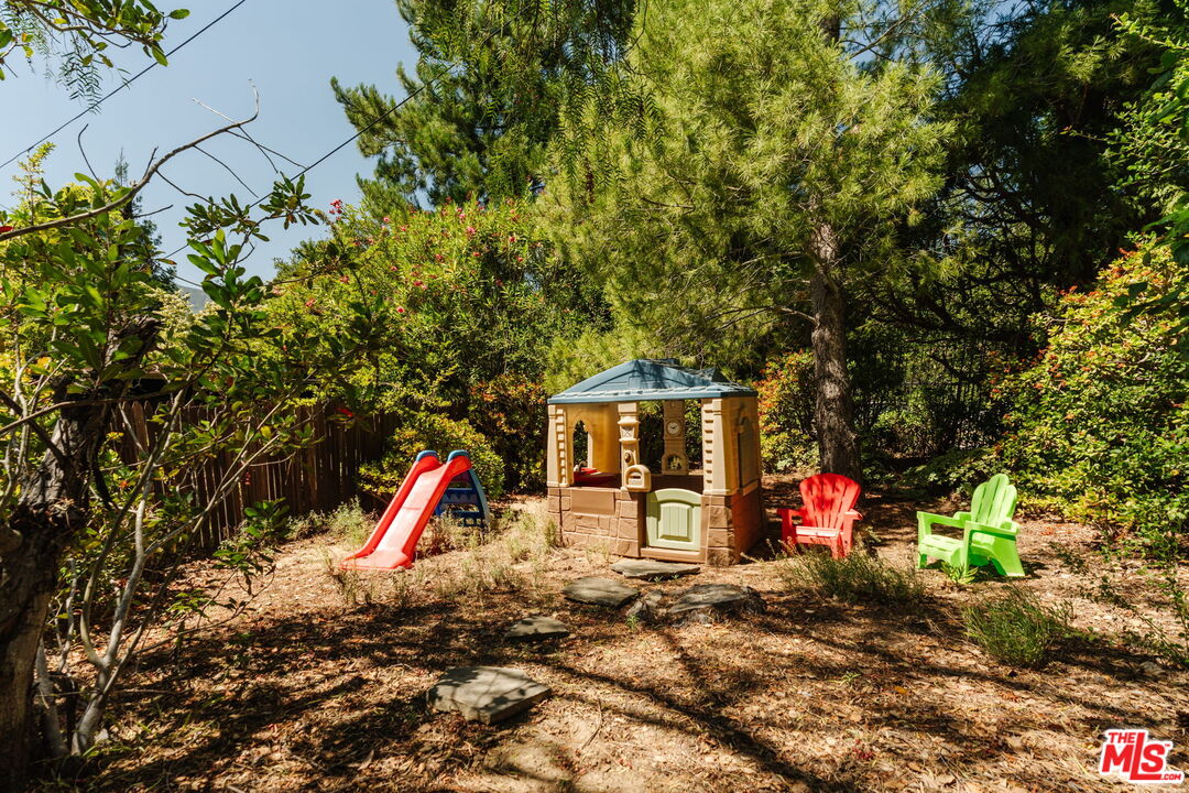 21302 Entrada Road Topanga, CA 90290 - Photo 60 of 74