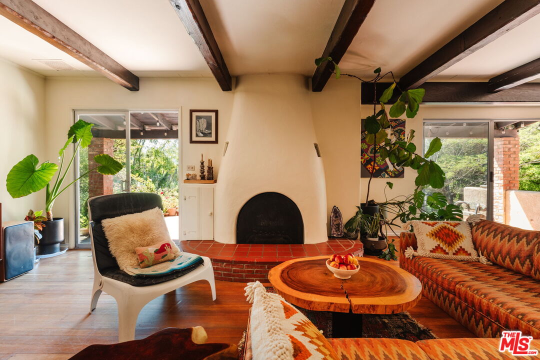 21302 Entrada Road Topanga, CA 90290 - Photo 6 of 74