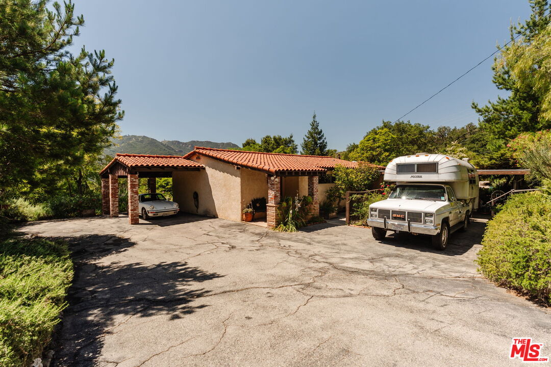 21302 Entrada Road Topanga, CA 90290 - Photo 62 of 74