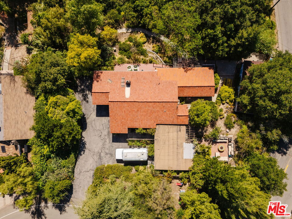 21302 Entrada Road Topanga, CA 90290 - Photo 64 of 74