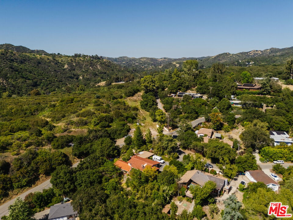 21302 Entrada Road Topanga, CA 90290 - Photo 66 of 74
