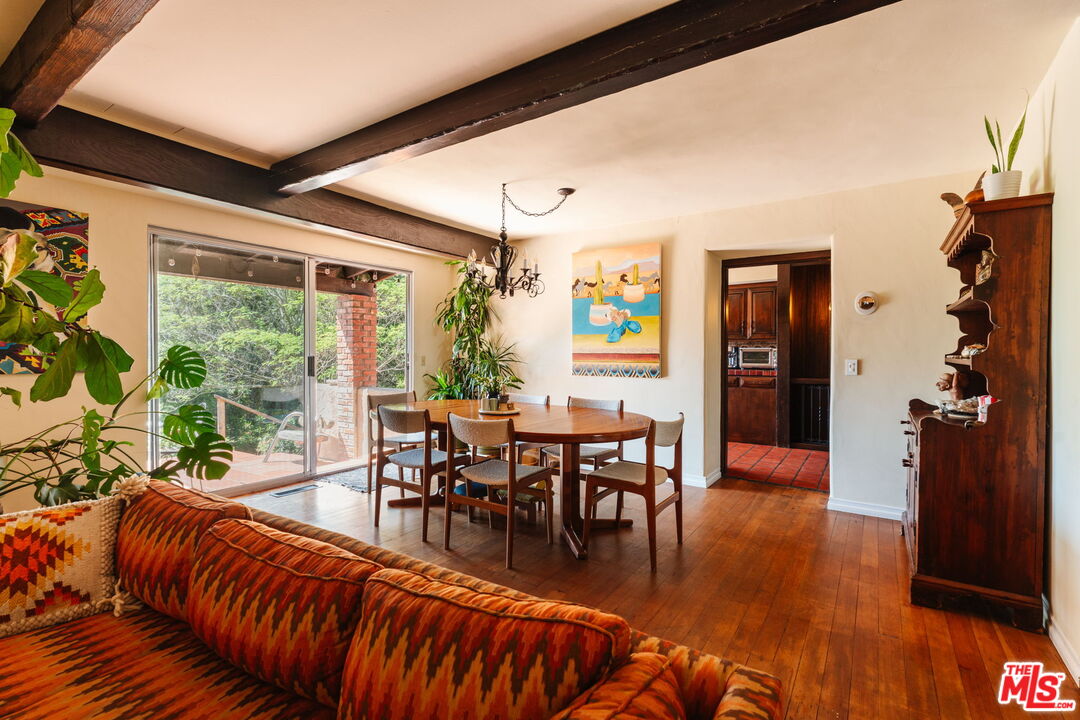 21302 Entrada Road Topanga, CA 90290 - Photo 7 of 74