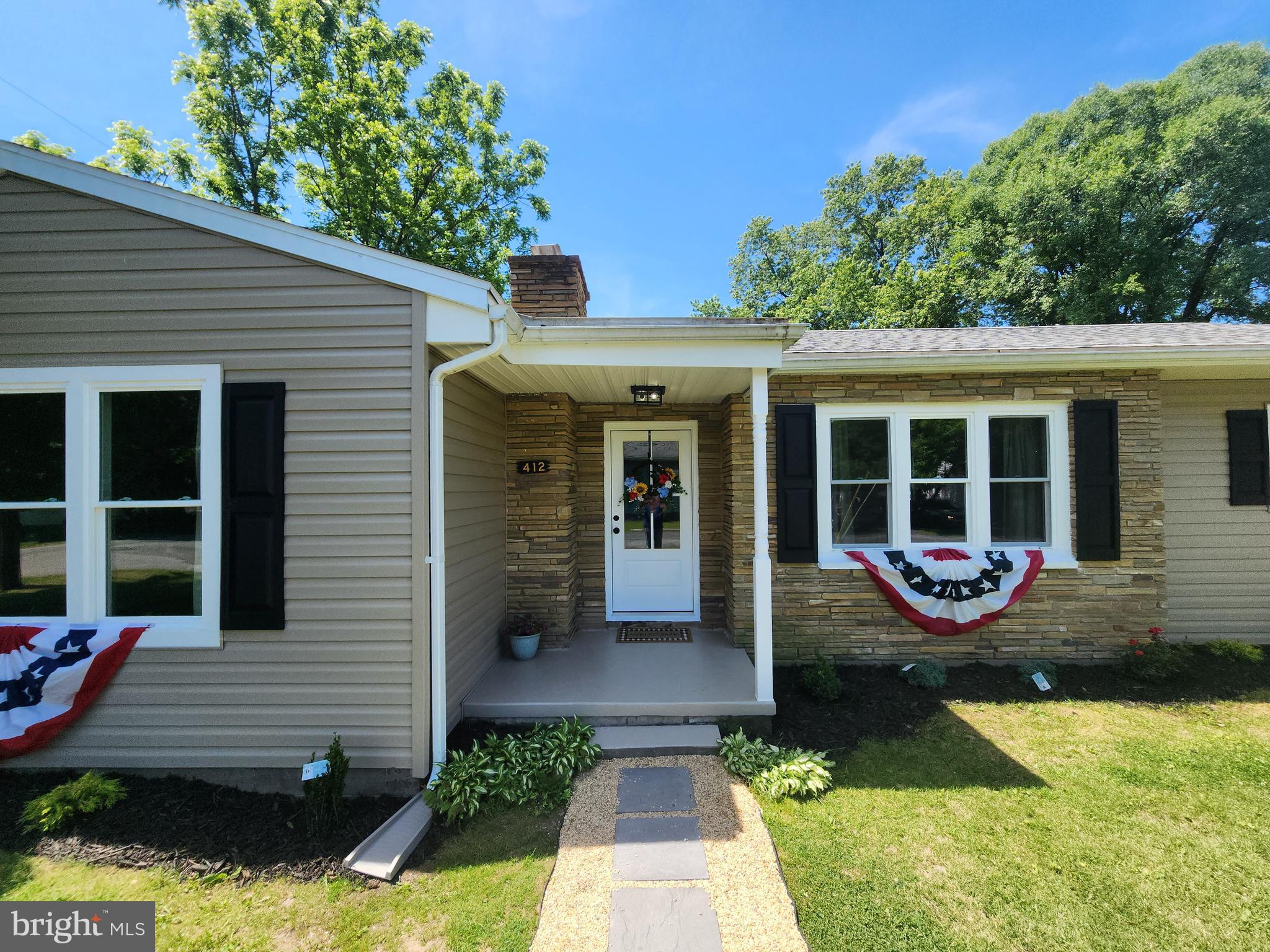 412 Everett Place Romney, WV 26757 - Photo 9 of 38