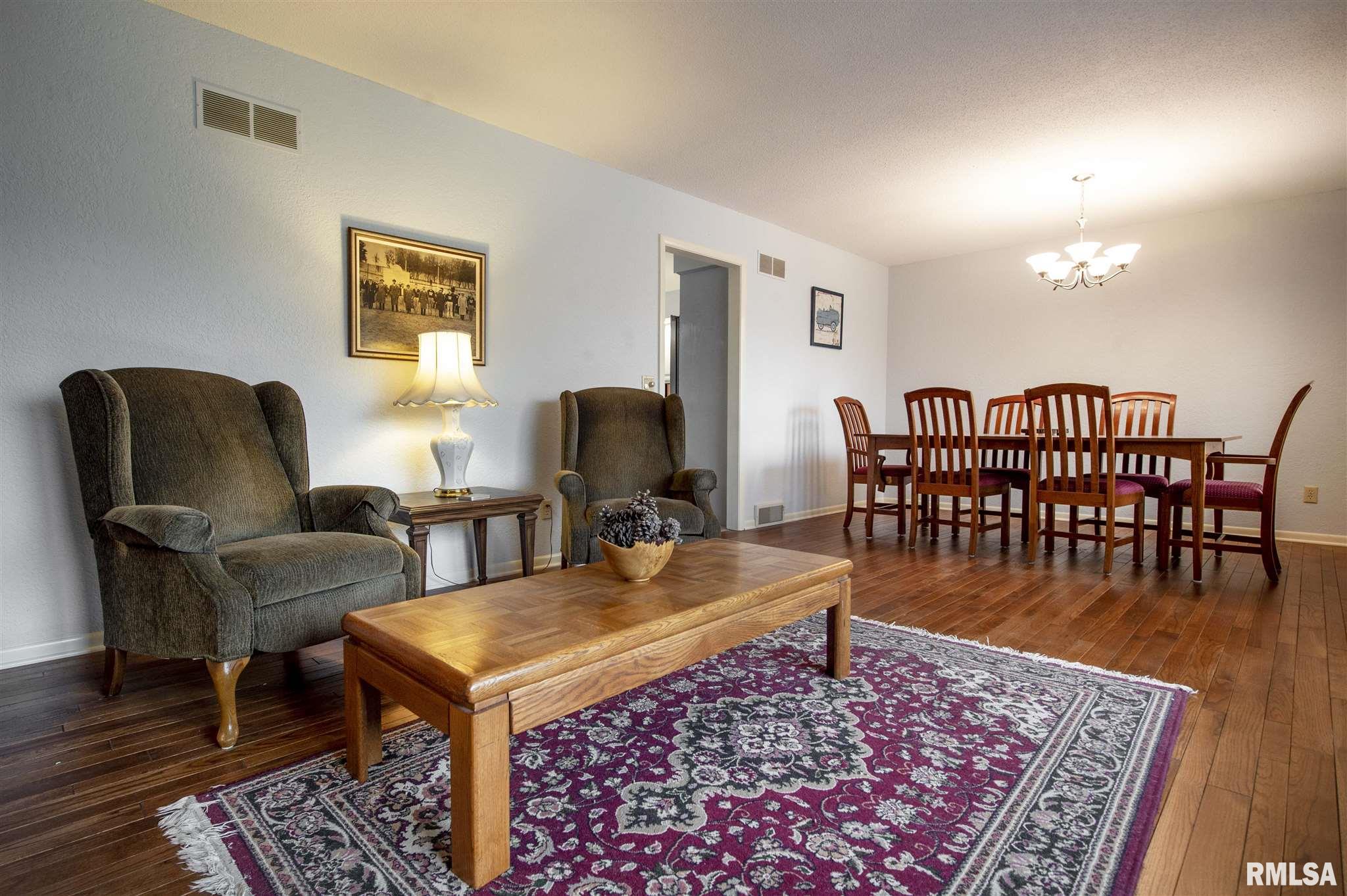 4680 Trails End Road Bettendorf, IA 52722 - Photo 5 of 29
