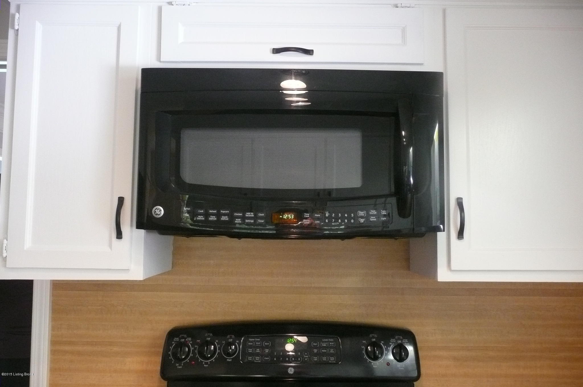 3607 Trail Ridge Road Louisville, KY 40241 - Photo 16 of 61 Built-in Microwave