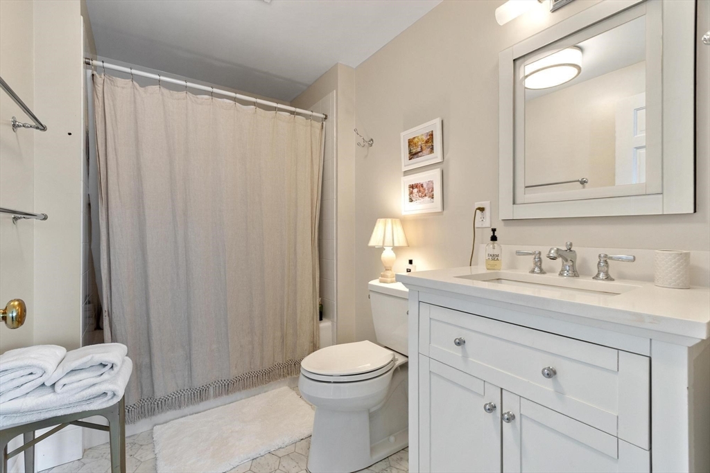 197 8th Street, Unit 307 Boston, MA 02129 - Photo 17 of 35