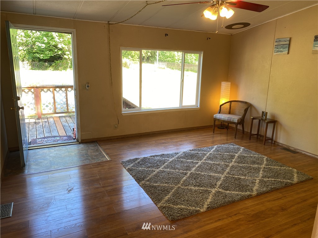 581 Northeast Roy Boad Road Belfair, WA 98528 - Photo 11 of 30 Gallery Image 11