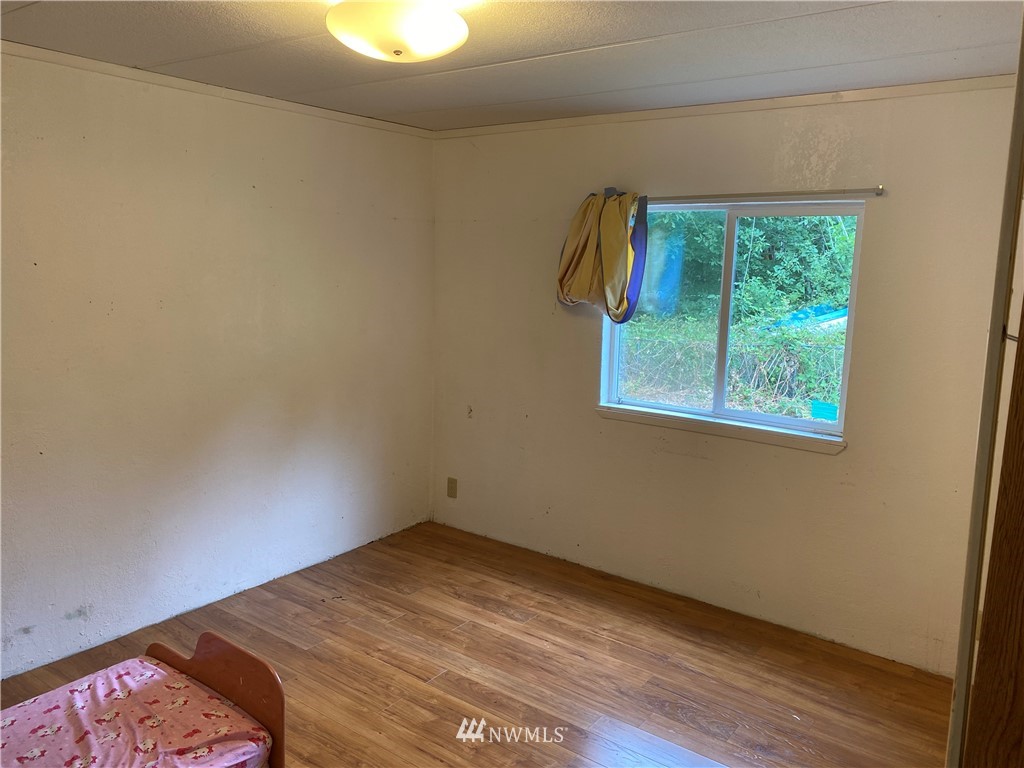 581 Northeast Roy Boad Road Belfair, WA 98528 - Photo 21 of 30 Gallery Image 21