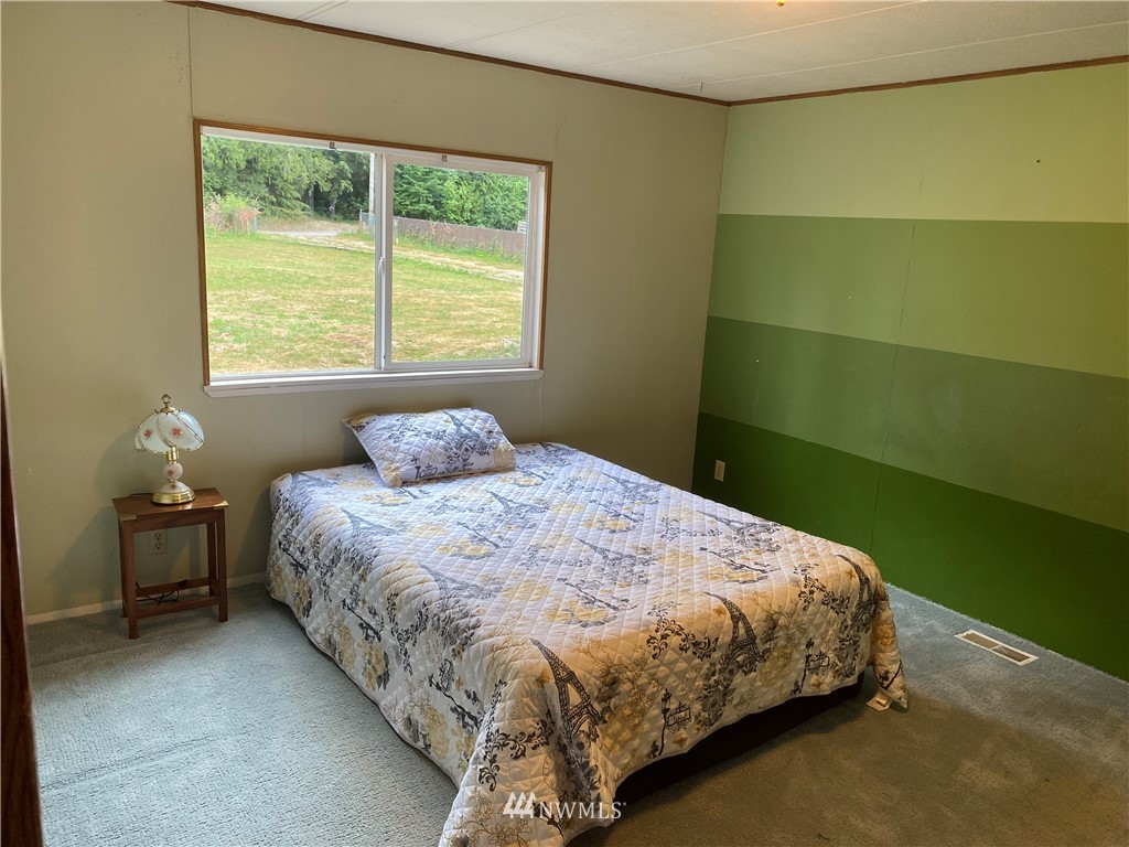 581 Northeast Roy Boad Road Belfair, WA 98528 - Photo 23 of 30 Gallery Image 23