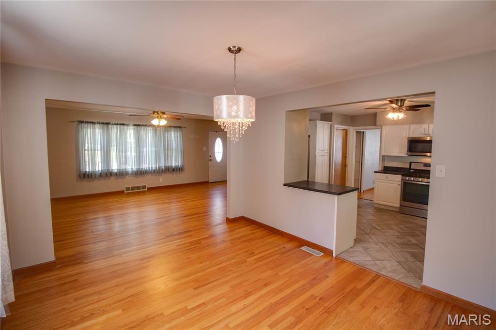 420 Keller Street Godfrey, IL 62035 - Photo 11 of 35