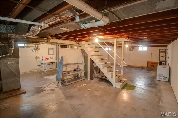 $1,600 | 420 Keller Street, Godfrey, IL 62035