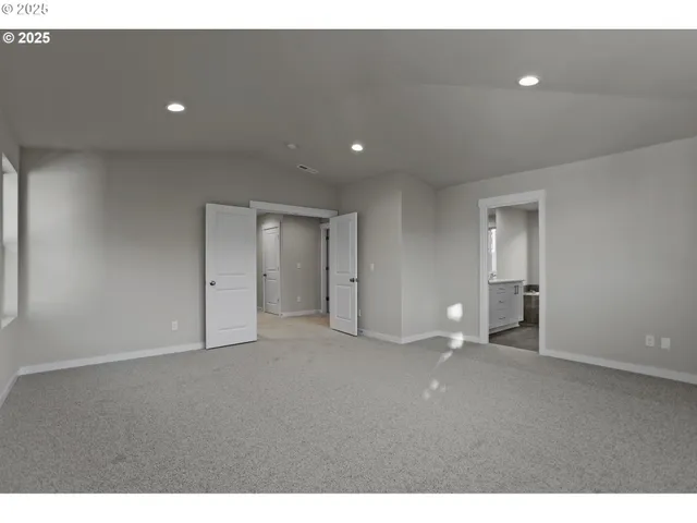 $669,960 | 8388 Southeast Orion Lane, Unit 1424, Hillsboro, OR 97123