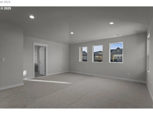 $669,960 | 8388 Southeast Orion Lane, Unit 1424, Hillsboro, OR 97123