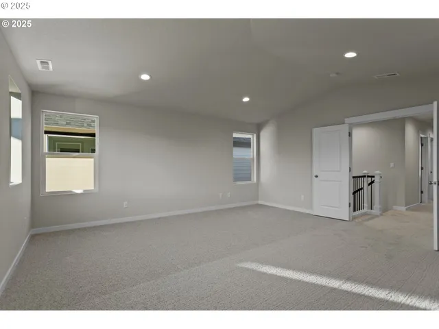 $669,960 | 8388 Southeast Orion Lane, Unit 1424, Hillsboro, OR 97123