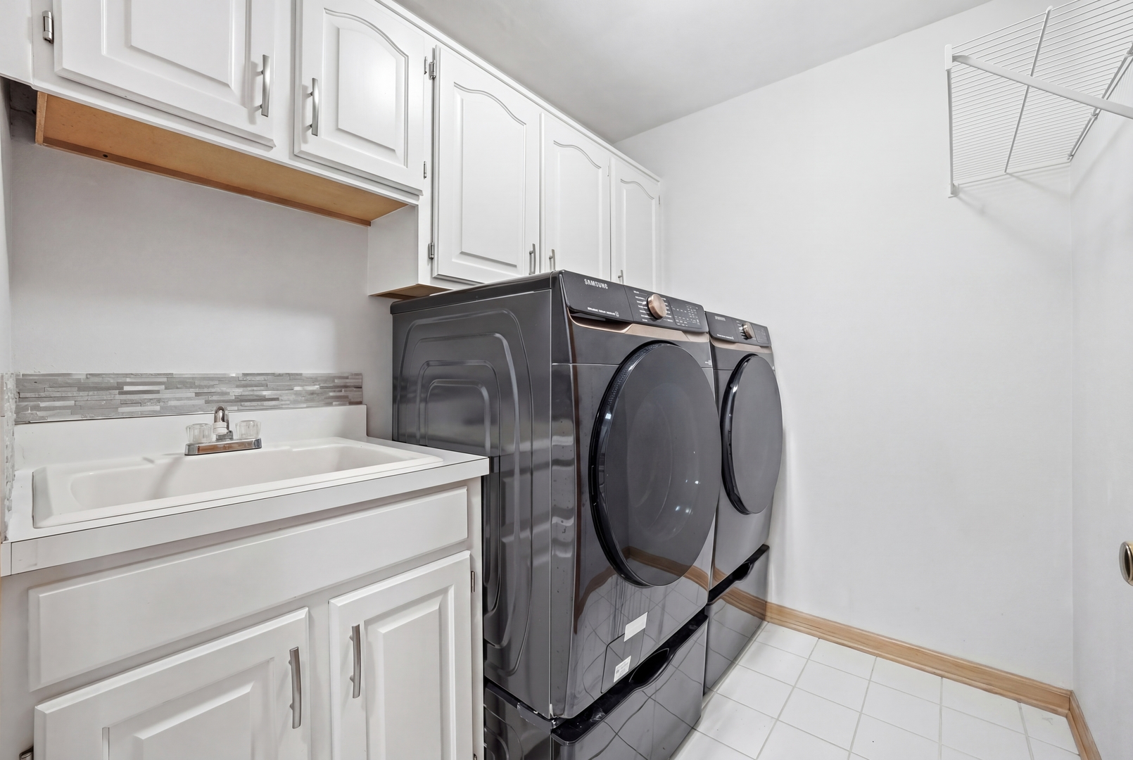 11497 Ridgecrest Drive Roscoe, IL 61073 - Photo 26 of 49