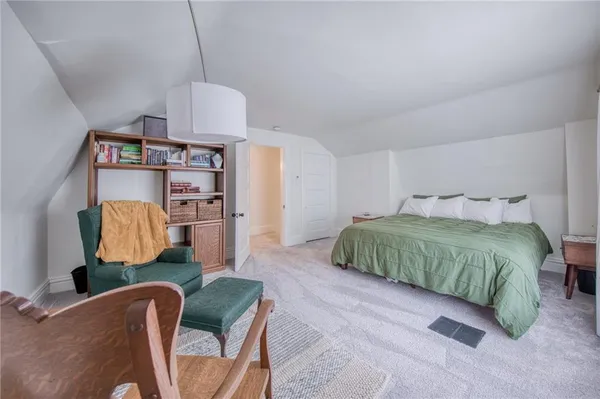 $3,300 | 911 Nevin Avenue, Sewickley, PA 15143