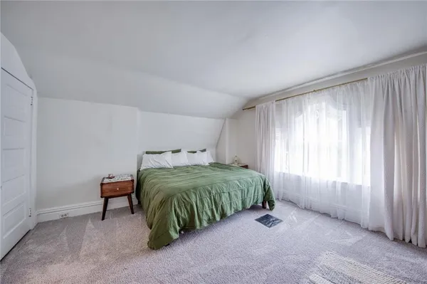 $3,300 | 911 Nevin Avenue, Sewickley, PA 15143