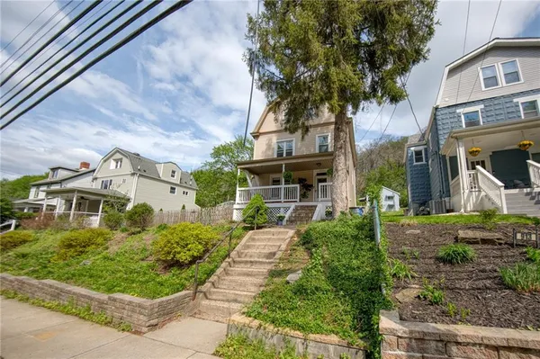 $3,300 | 911 Nevin Avenue, Sewickley, PA 15143