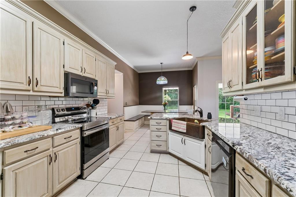 1611 Southwest Deer Run Road Oak Grove, MO 64075 - Photo 12 of 75