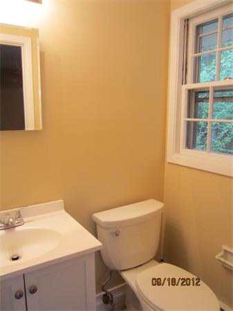 7 Alan Road Hudson, MA 01749 - Photo 11 of 14
