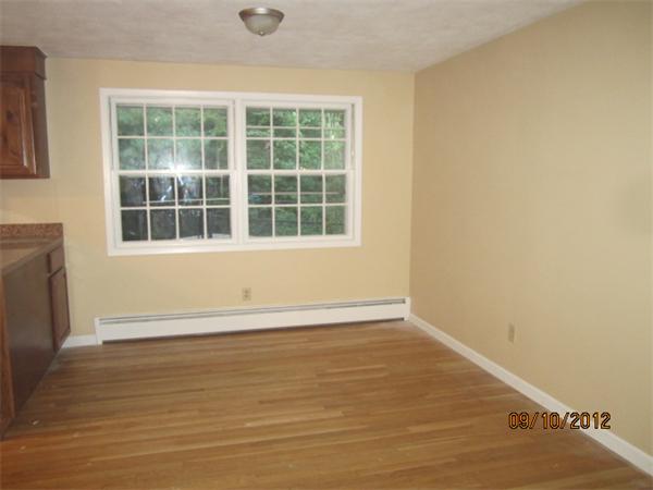 7 Alan Road Hudson, MA 01749 - Photo 4 of 14