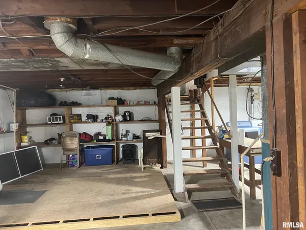 $116,500 | 805 West Washington Street, Pittsfield, IL 62363