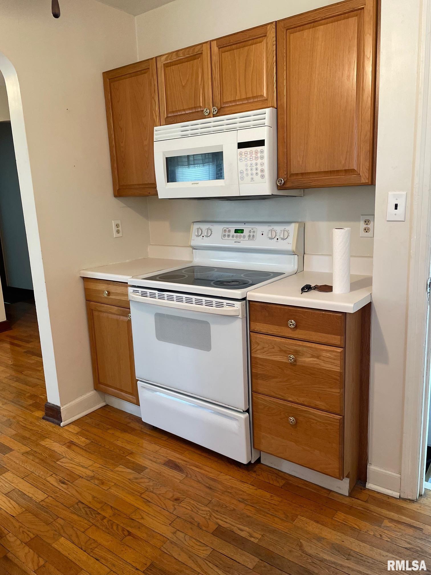 805 West Washington Street Pittsfield, IL 62363 - Photo 5 of 21