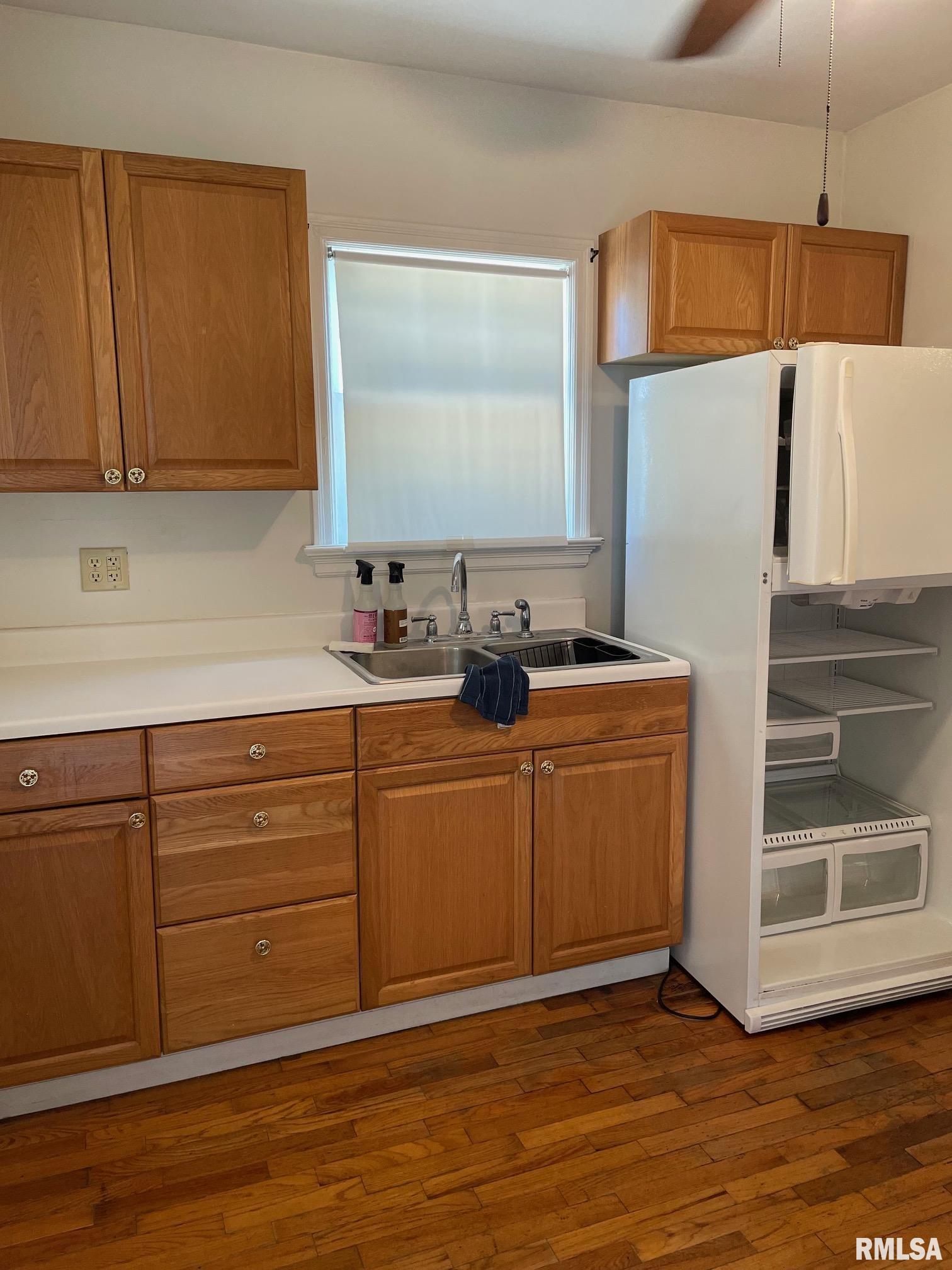 805 West Washington Street Pittsfield, IL 62363 - Photo 6 of 21
