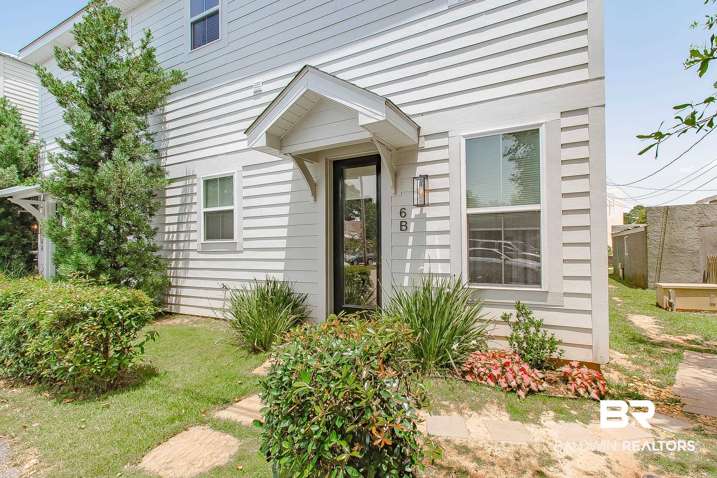6 Minnich Court Fairhope, AL 36532 - Photo 37 of 50 One BR apt entrance