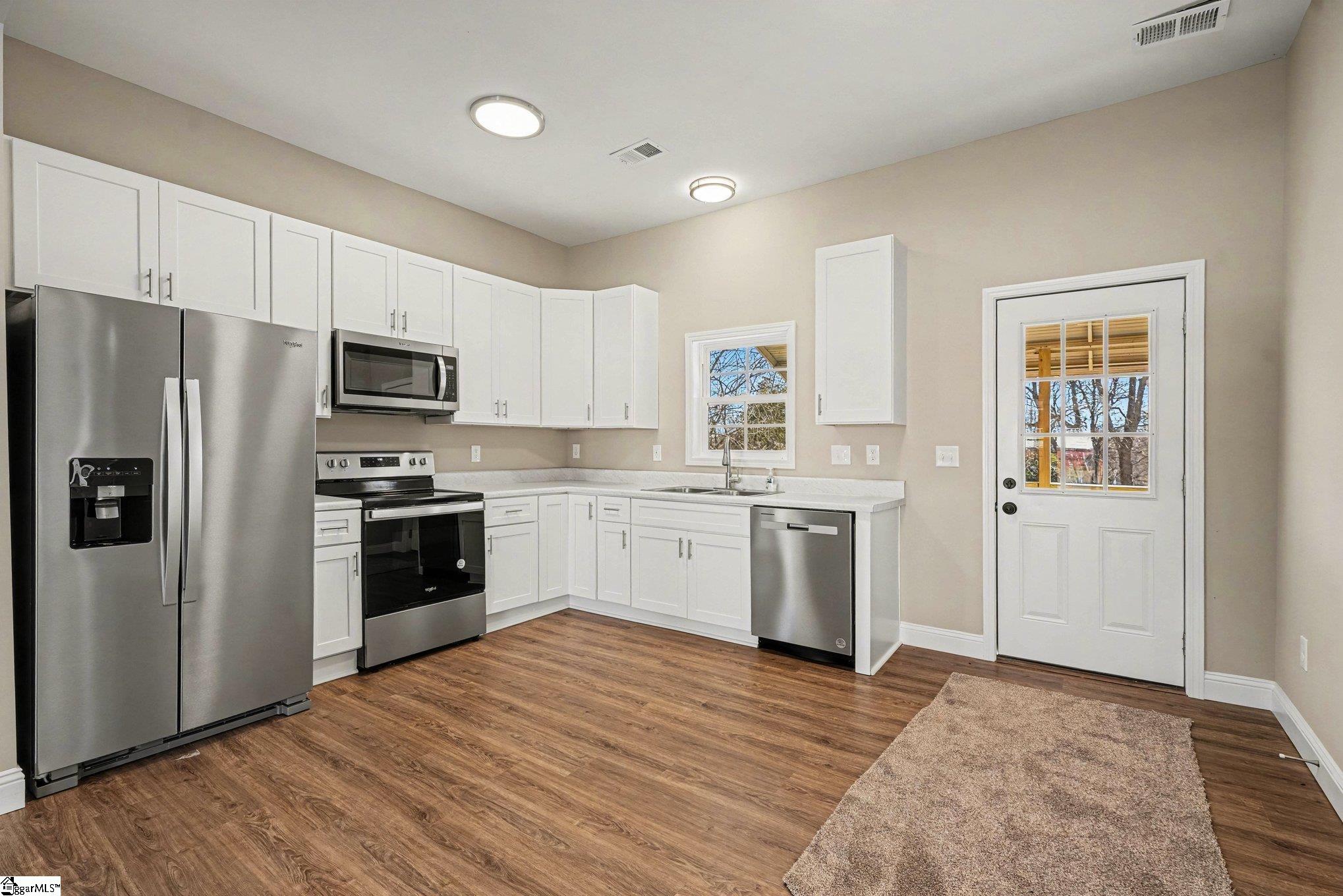 1231 Apalache Street Greer, SC 29651 - Photo 25 of 32