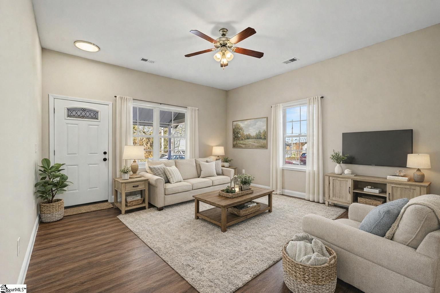 1231 Apalache Street Greer, SC 29651 - Photo 4 of 32