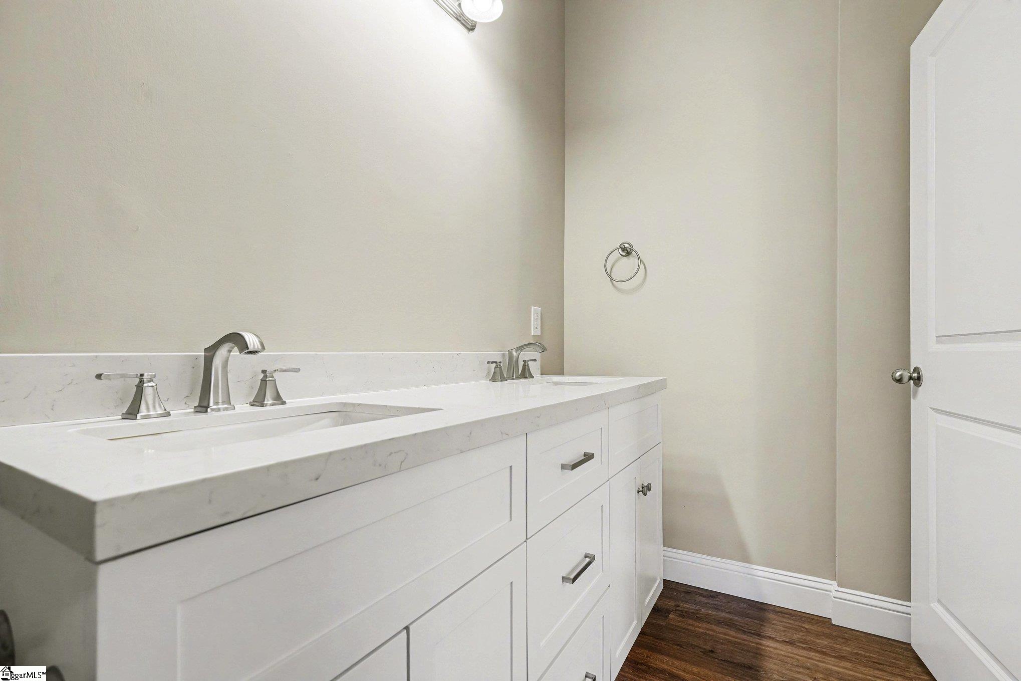 1231 Apalache Street Greer, SC 29651 - Photo 10 of 32