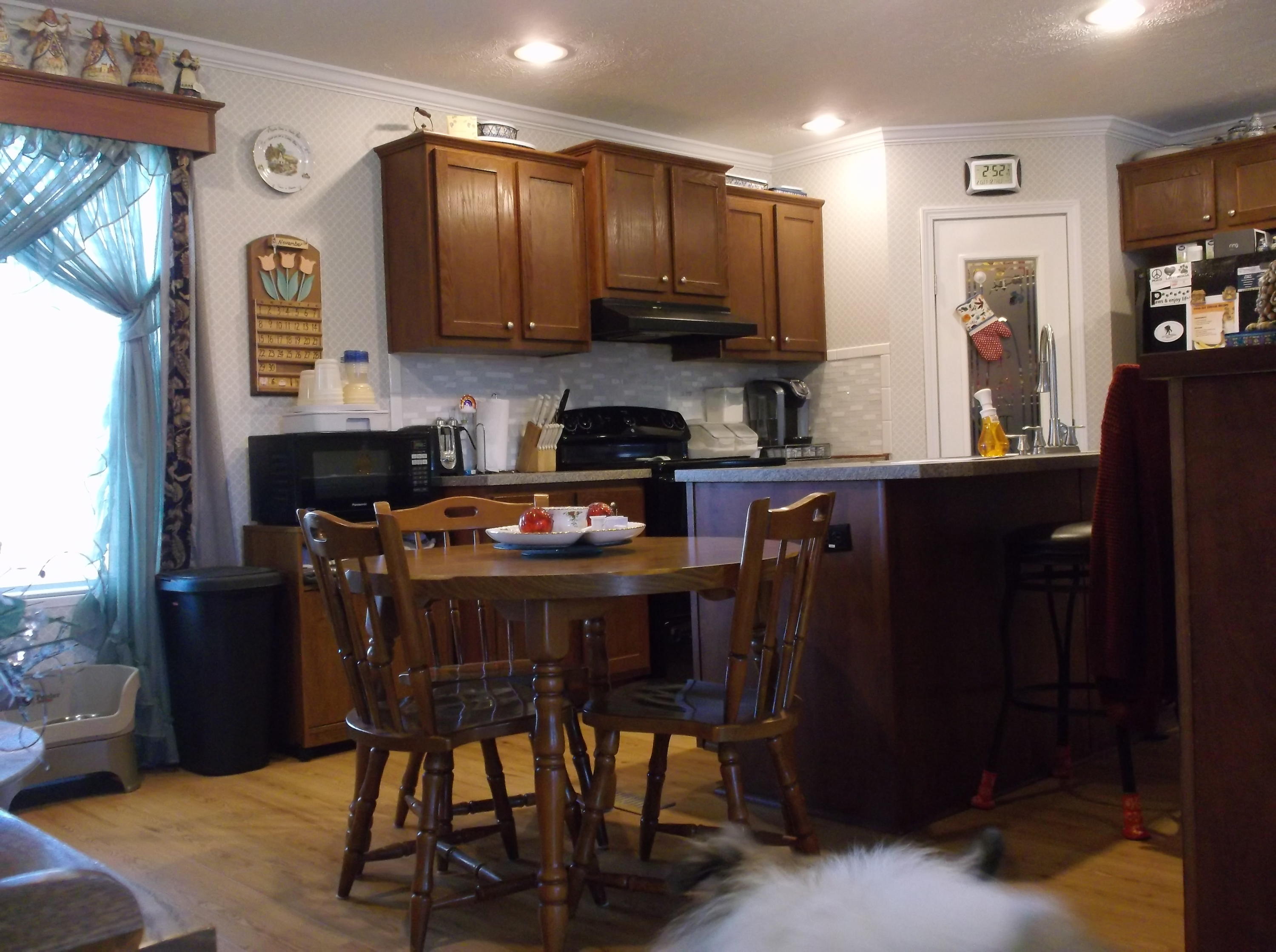 778 Russell Ridge Road Crossville, TN 38555 - Photo 3 of 40 Kitchen/Dining