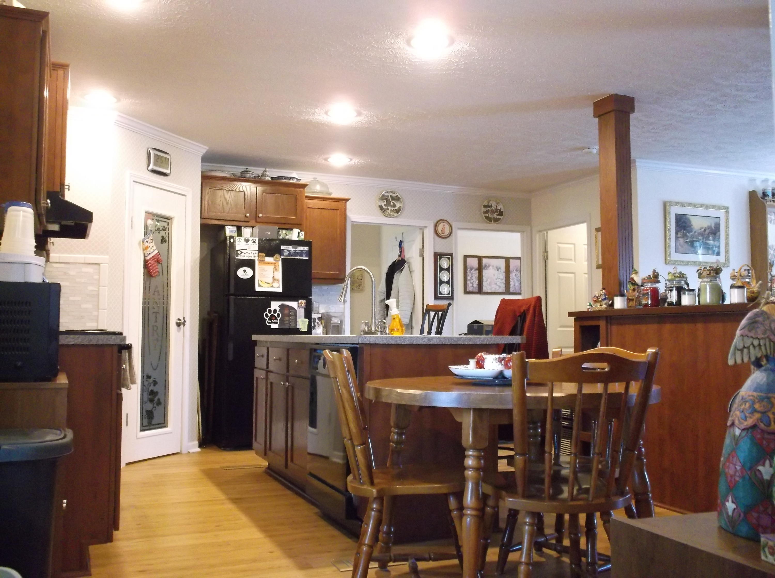 778 Russell Ridge Road Crossville, TN 38555 - Photo 4 of 40 Kitchen/Dining
