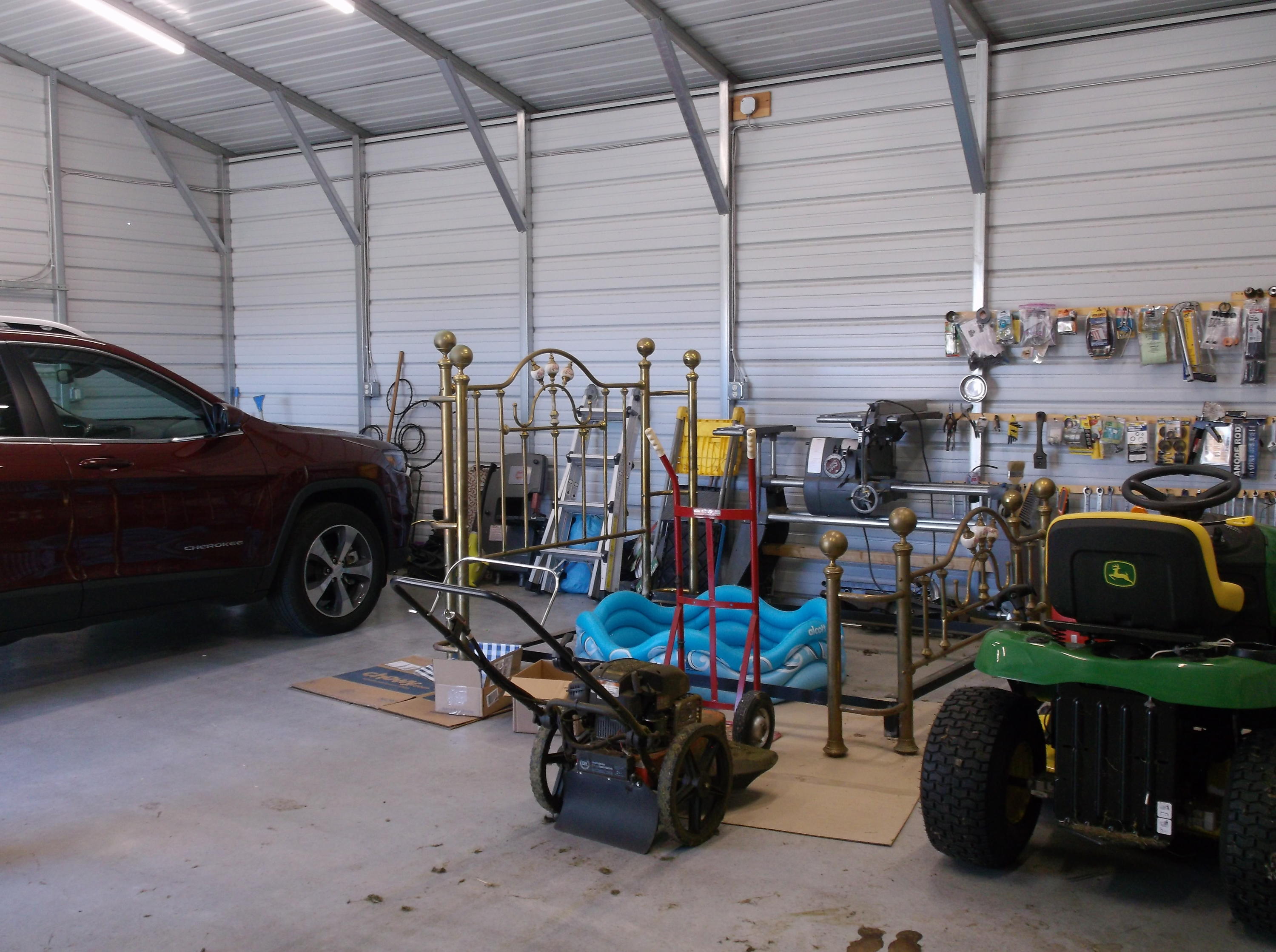 778 Russell Ridge Road Crossville, TN 38555 - Photo 36 of 40 Garage