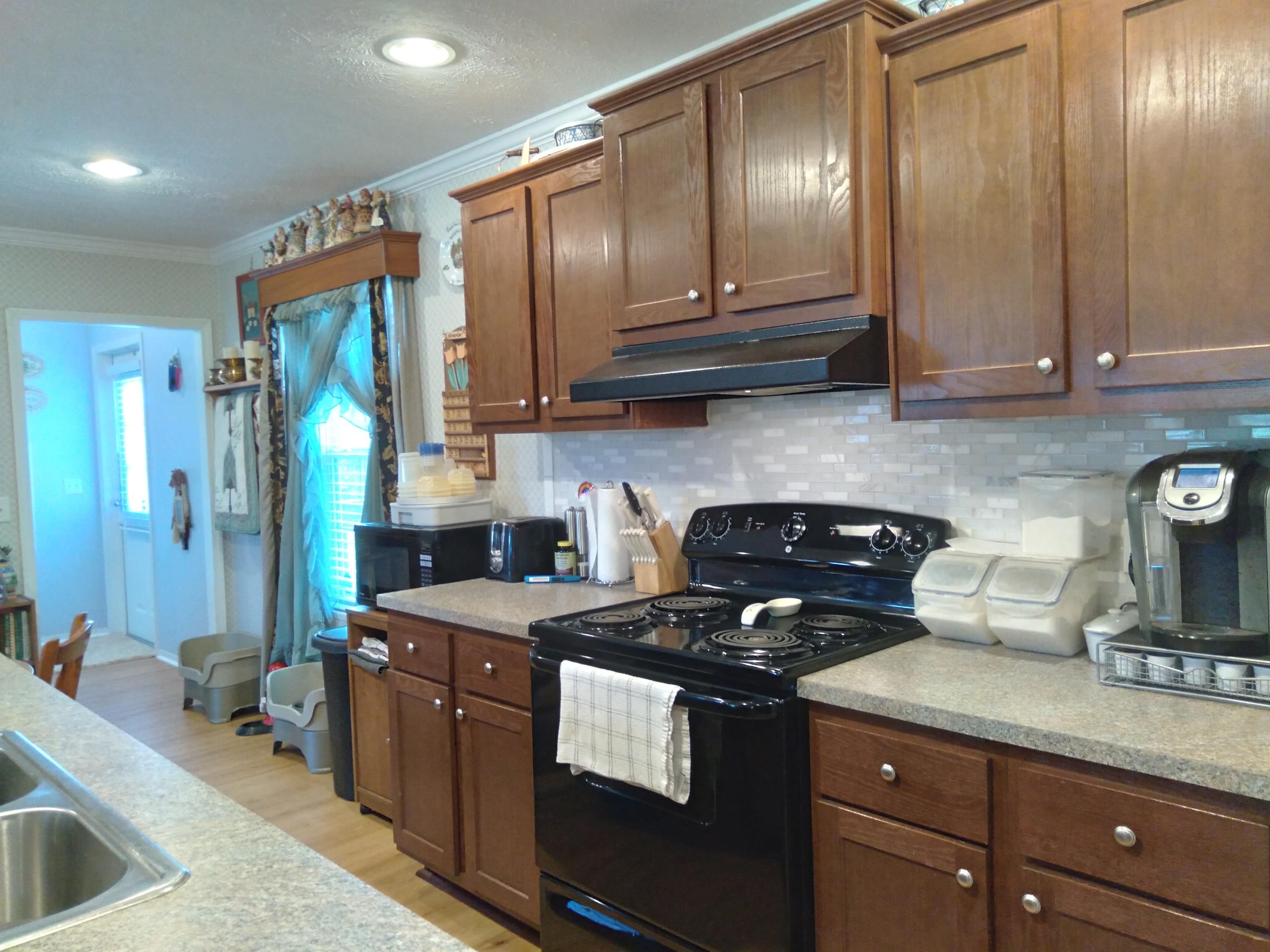778 Russell Ridge Road Crossville, TN 38555 - Photo 5 of 40 Kitchen