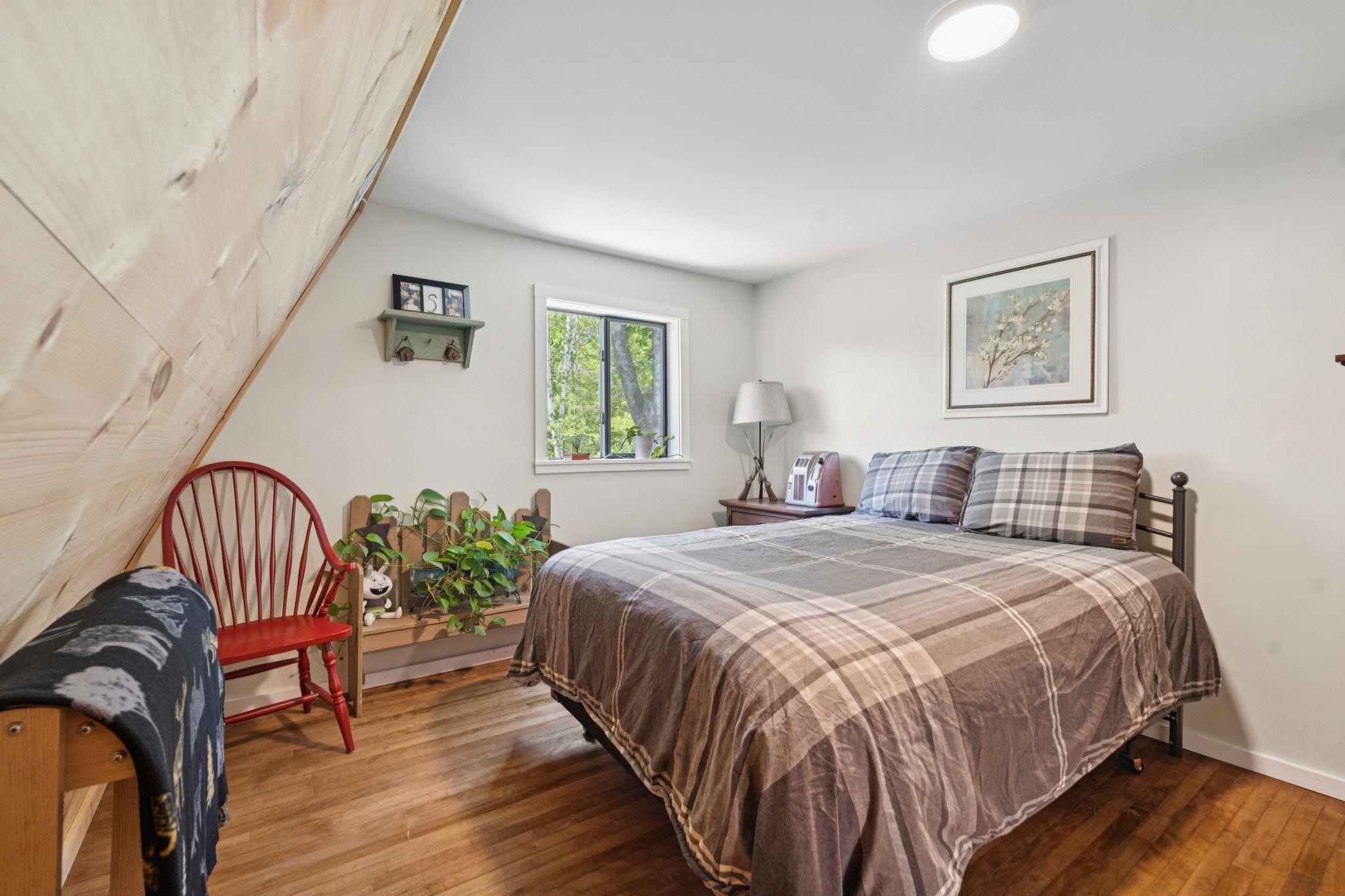 105 East Mountain Road Newport, NH 03773 - Photo 14 of 32