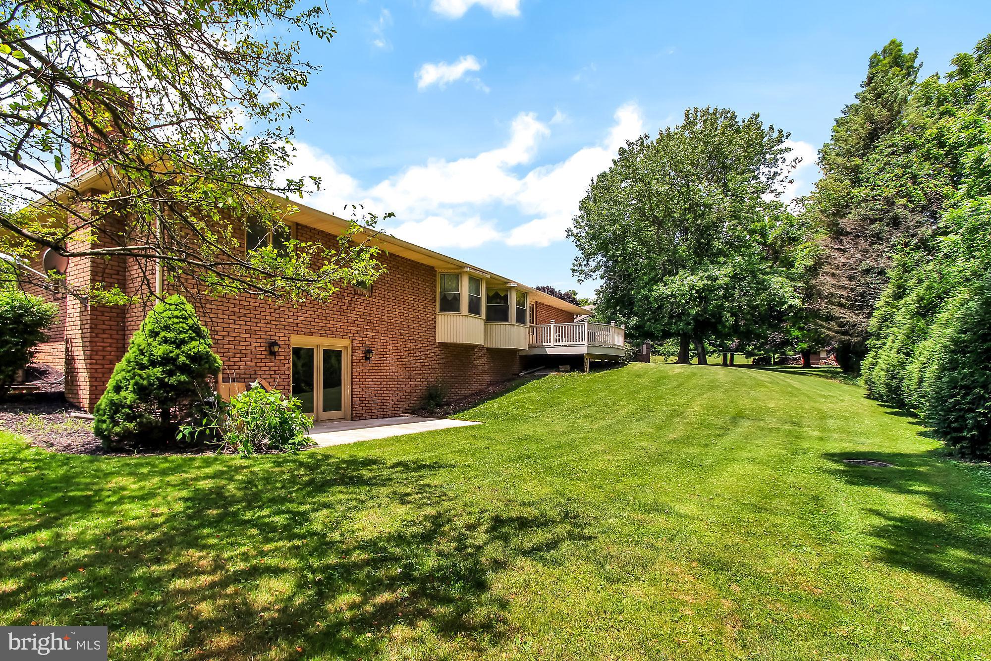 2290 Jonquil Road York, PA 17403 - Photo 16 of 17